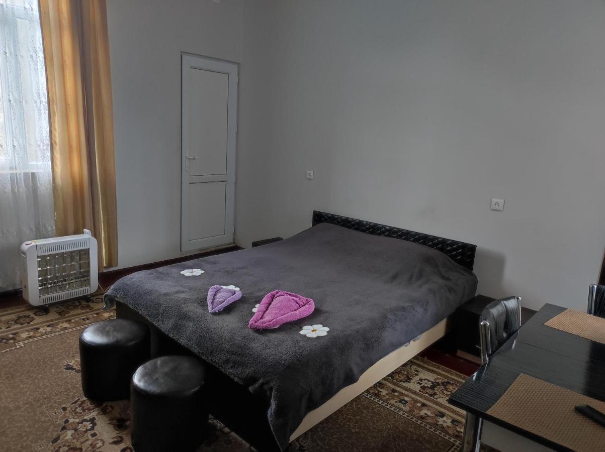 Guest House Koba Batumi Eksteriør billede